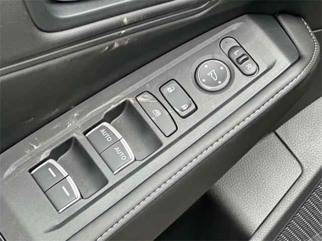 new 2025 Honda Accord Hybrid car, priced at $35,981