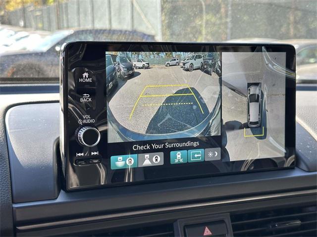 new 2025 Honda Pilot car, priced at $47,987