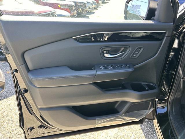 new 2025 Honda Pilot car, priced at $47,071