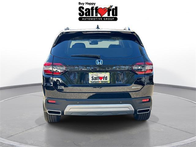 new 2025 Honda Pilot car, priced at $47,071