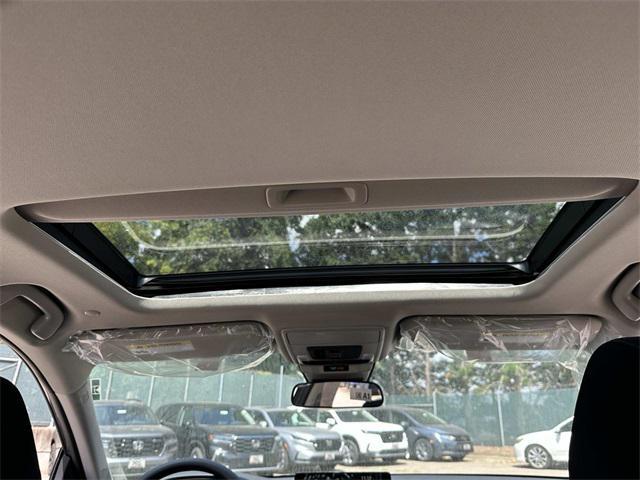 new 2025 Honda Accord car, priced at $31,569