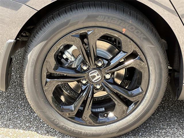 new 2025 Honda Accord car, priced at $31,569