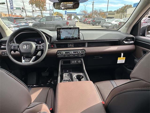 new 2025 Honda Pilot car, priced at $50,017