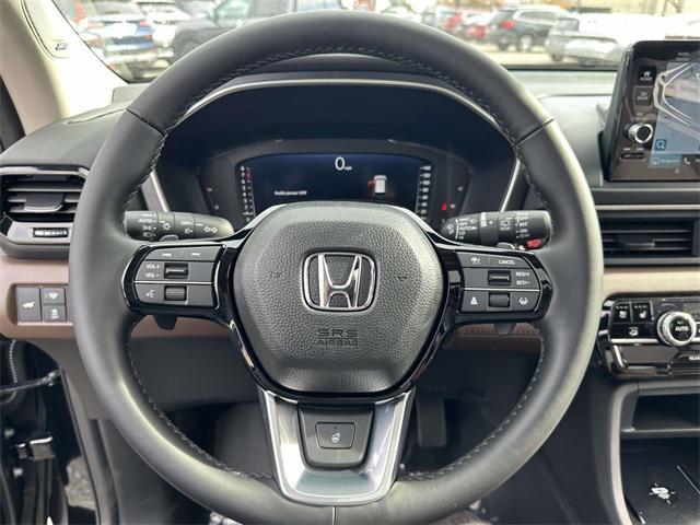 new 2025 Honda Pilot car, priced at $50,017