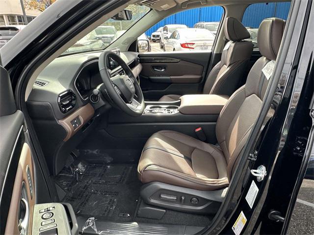 new 2025 Honda Pilot car, priced at $50,017
