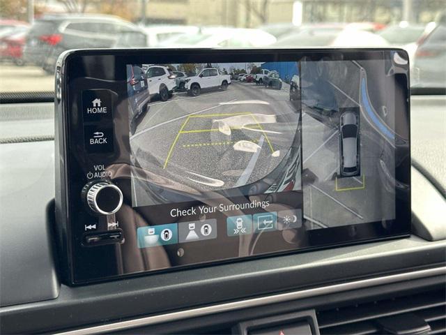 new 2025 Honda Pilot car, priced at $50,017