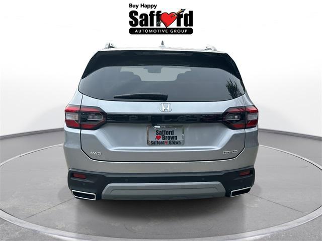 new 2025 Honda Pilot car, priced at $47,071
