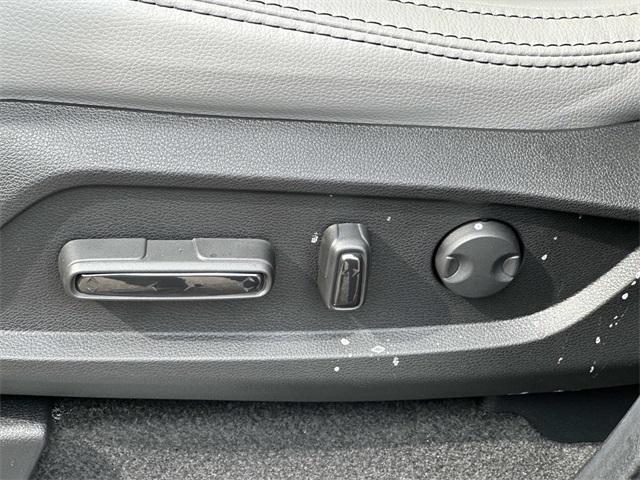 new 2025 Honda Pilot car, priced at $47,071