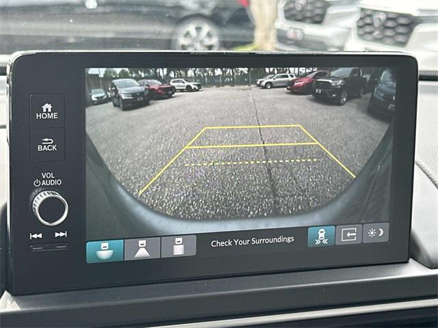 new 2025 Honda Pilot car, priced at $47,071