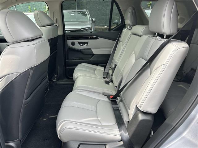 new 2025 Honda Pilot car, priced at $47,071