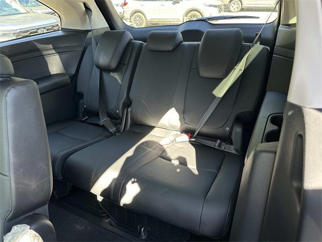 new 2026 Honda Odyssey car, priced at $43,978
