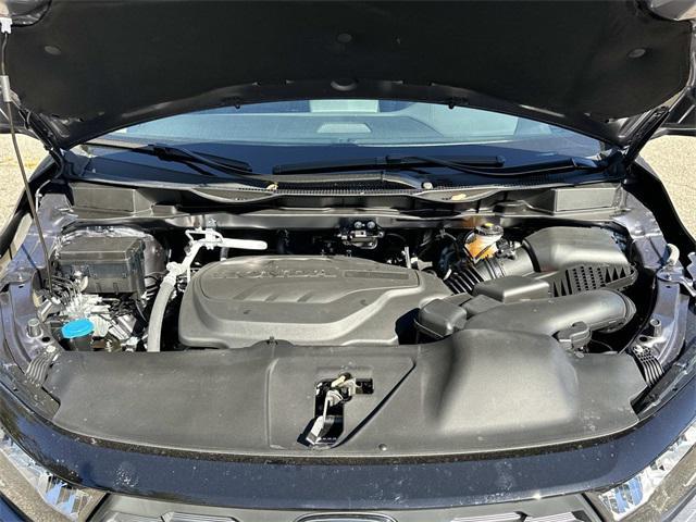new 2026 Honda Odyssey car, priced at $43,978