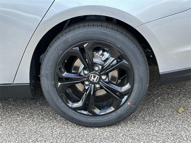 new 2025 Honda Accord car, priced at $31,614