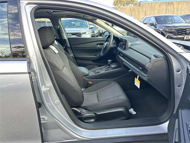 new 2025 Honda Accord car, priced at $31,614