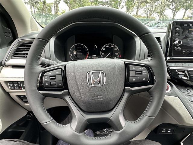 new 2026 Honda Odyssey car, priced at $42,932