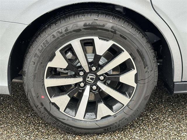 new 2026 Honda Odyssey car, priced at $42,932