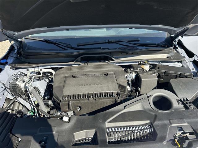 new 2025 Honda Pilot car, priced at $48,045