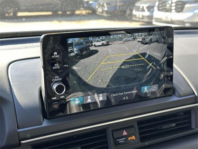 new 2025 Honda Pilot car, priced at $48,045