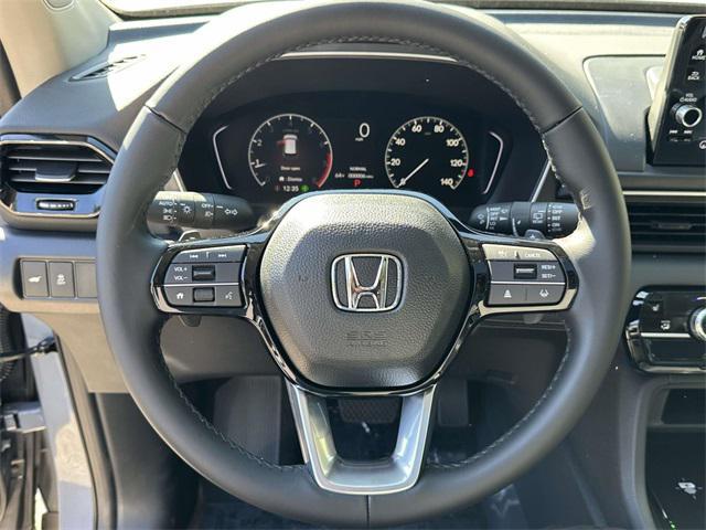 new 2025 Honda Pilot car, priced at $48,045