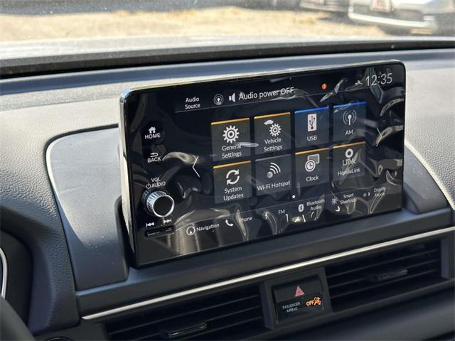 new 2025 Honda Pilot car, priced at $48,045