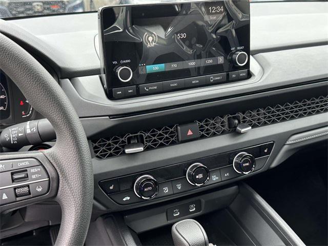 new 2025 Honda Accord car, priced at $31,614