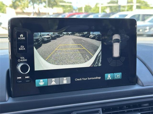 new 2025 Honda Pilot car, priced at $49,698