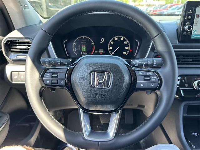 new 2025 Honda Pilot car, priced at $49,698