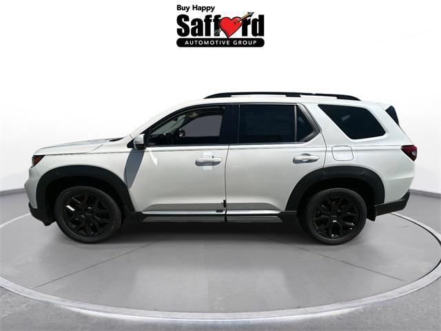 new 2025 Honda Pilot car, priced at $49,698