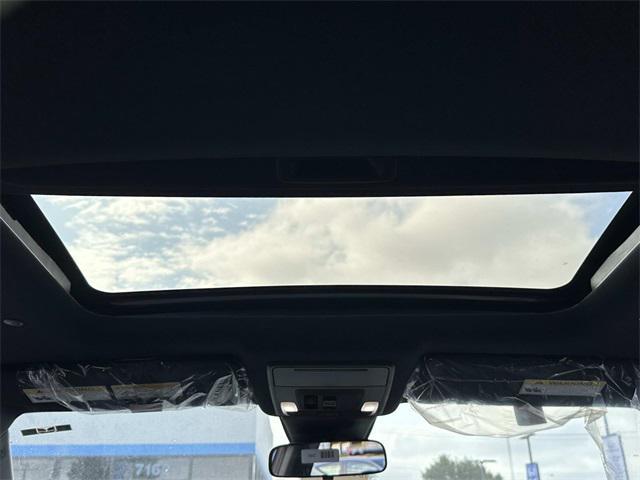 new 2026 Honda CR-V Hybrid car, priced at $39,472