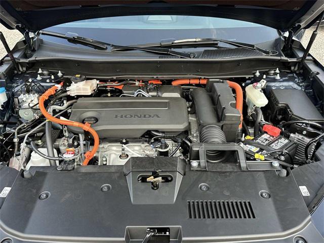 new 2026 Honda CR-V Hybrid car, priced at $39,472