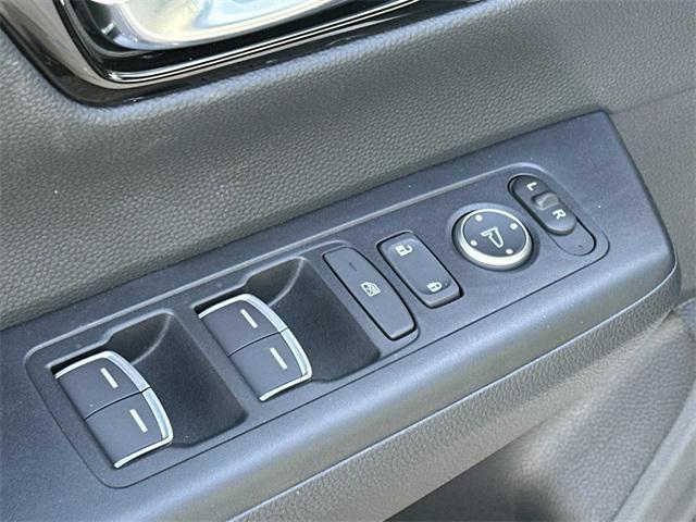 new 2026 Honda CR-V Hybrid car, priced at $42,384