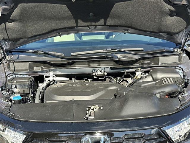 new 2026 Honda Odyssey car, priced at $50,246