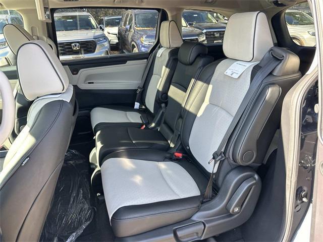new 2026 Honda Odyssey car, priced at $50,246