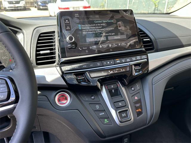 new 2026 Honda Odyssey car, priced at $43,378