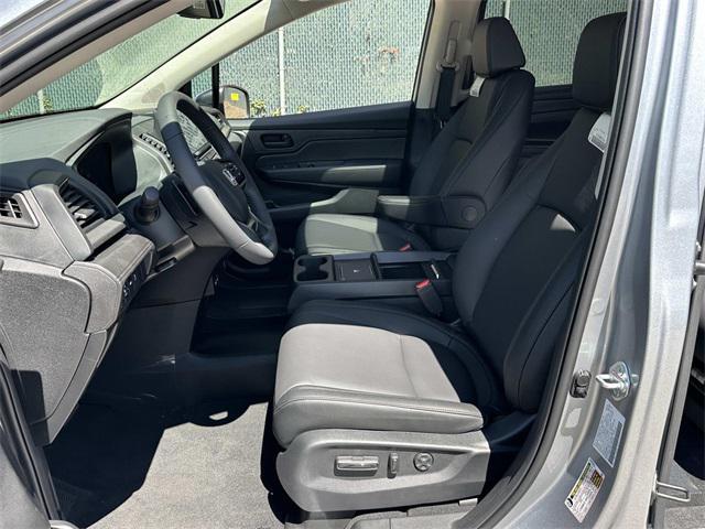 new 2026 Honda Odyssey car, priced at $43,378