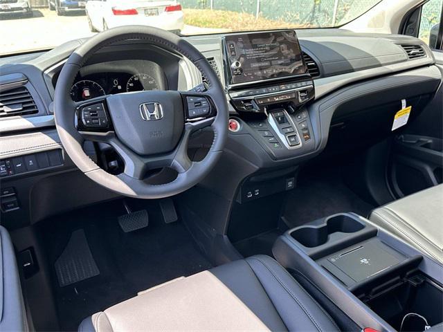 new 2026 Honda Odyssey car, priced at $43,378