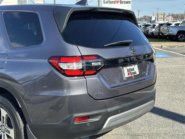 used 2023 Honda Pilot car, priced at $33,950