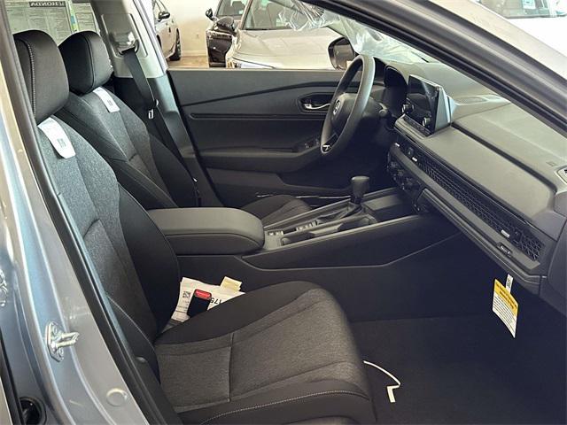 new 2025 Honda Accord car, priced at $31,569
