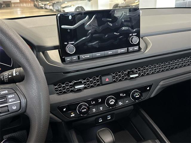 new 2025 Honda Accord car, priced at $31,569