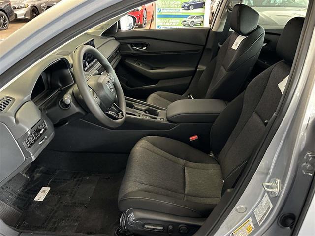 new 2025 Honda Accord car, priced at $31,569