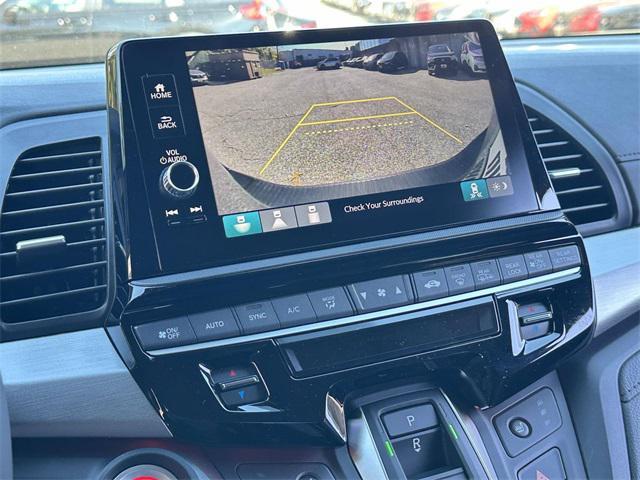 new 2026 Honda Odyssey car, priced at $43,964