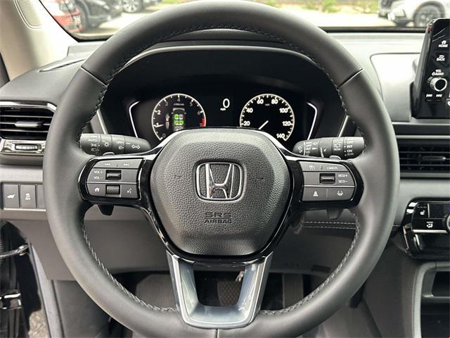 new 2025 Honda Pilot car, priced at $44,610