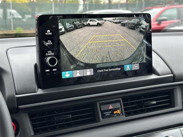 new 2025 Honda Pilot car, priced at $44,610