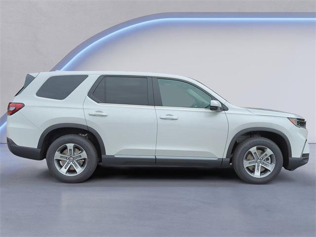 new 2025 Honda Pilot car, priced at $46,935