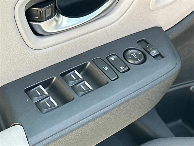 new 2025 Honda Pilot car, priced at $47,618