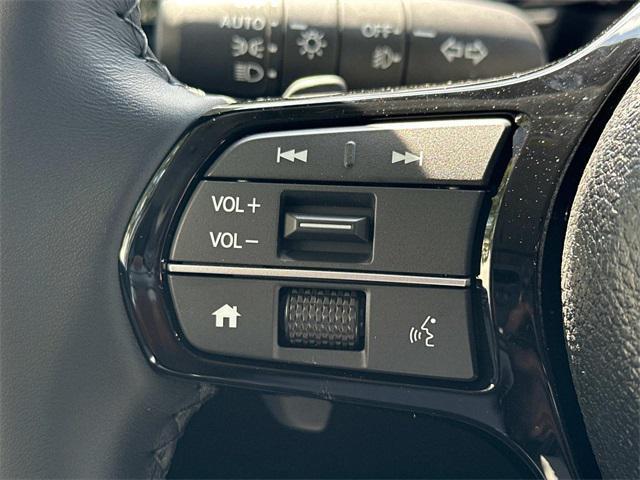 new 2025 Honda Pilot car, priced at $47,618