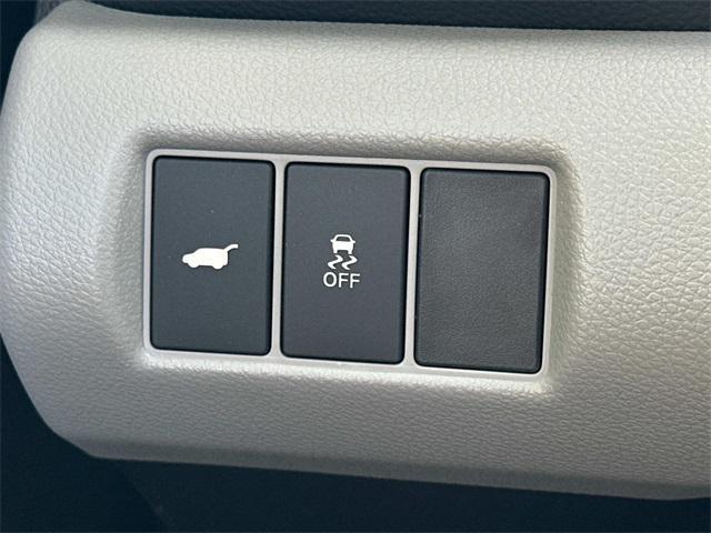 new 2025 Honda Pilot car, priced at $47,618