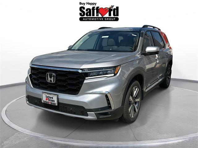 new 2025 Honda Pilot car, priced at $47,618