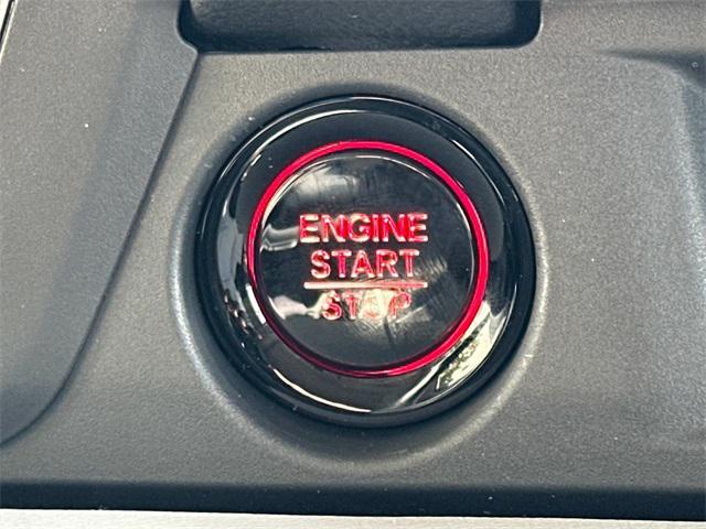 new 2025 Honda Pilot car, priced at $47,618