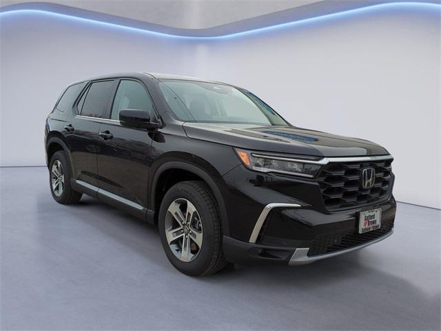 new 2025 Honda Pilot car, priced at $44,168